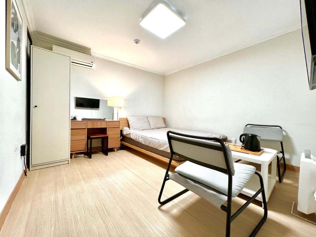 Hostel Namsan Forest In Myeongdong *